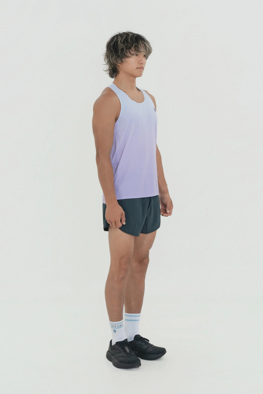 running singlet · air light · hairy vetch (men)