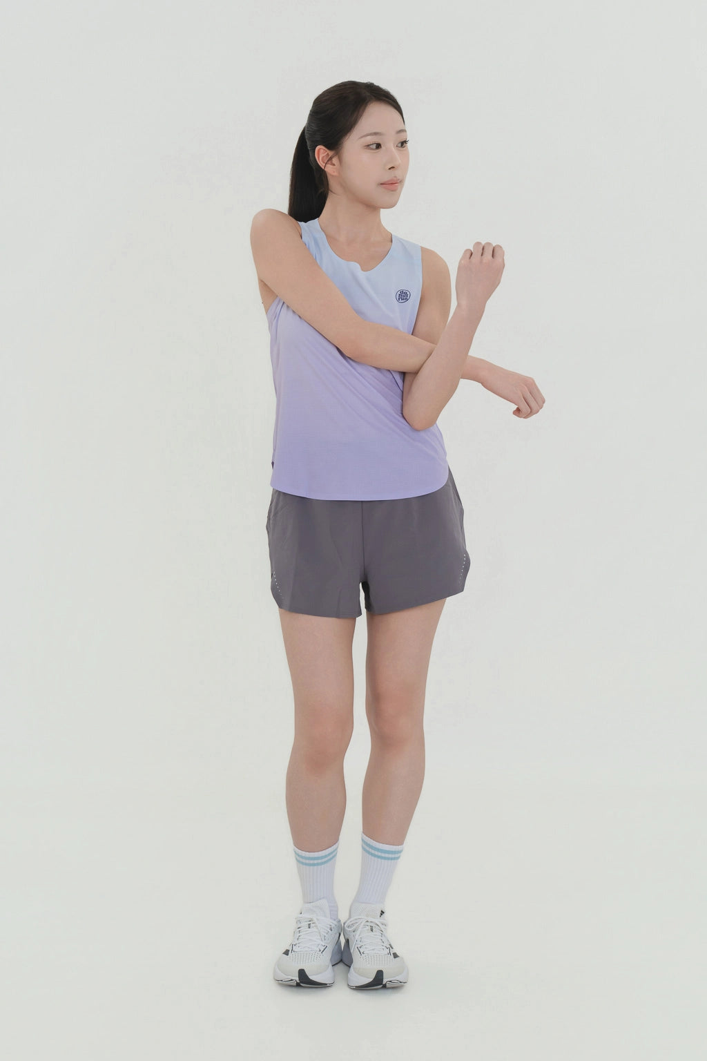 running singlet · air light · hairy vetch (women)