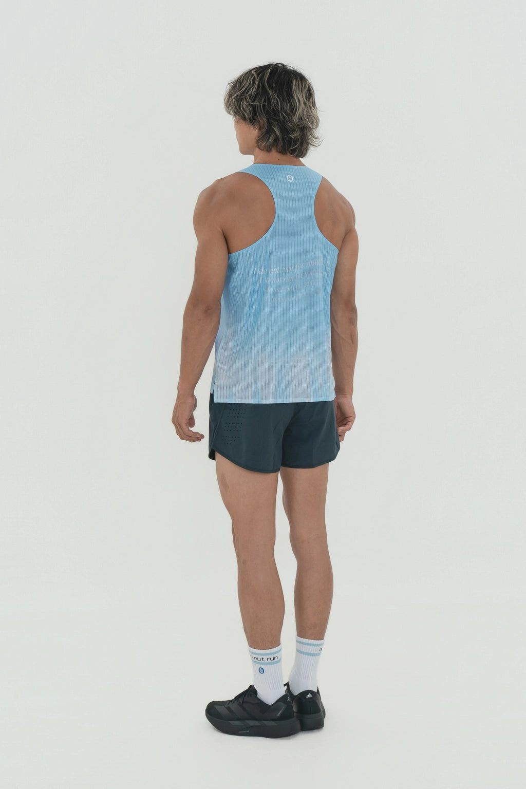 running singlet · air swift · clear sky (men)