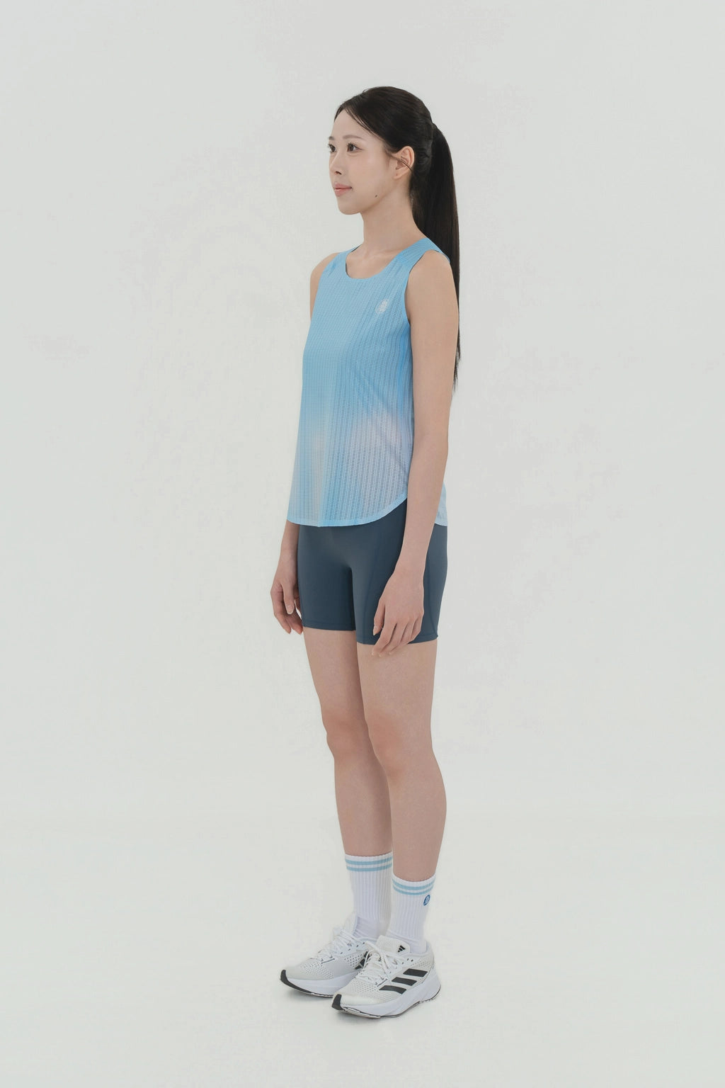running singlet · air swift · clear sky (women)